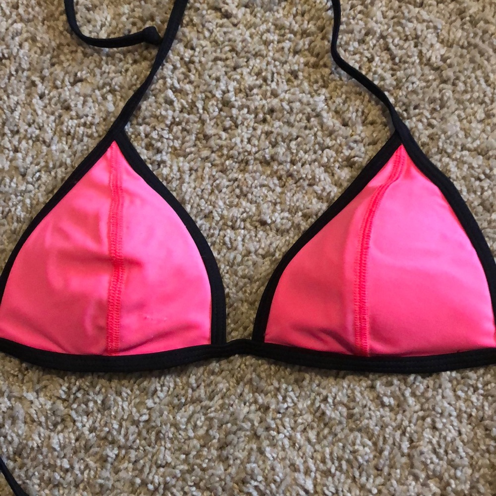 String bikini top - Picture 2 of 3